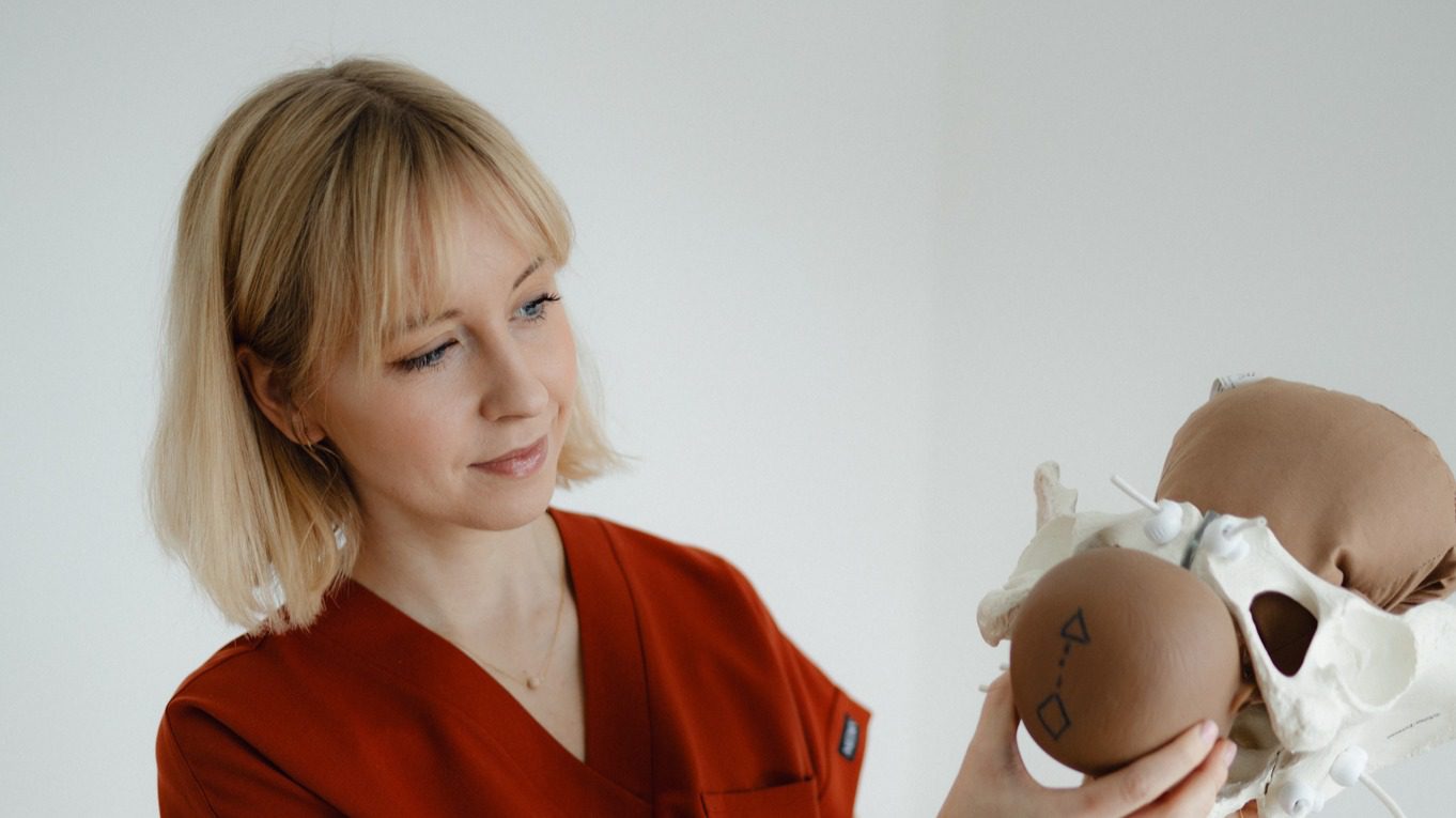 Położna – dlaczego warto mieć ją po&nbsp;swojej stronie? - Położna Mamaga